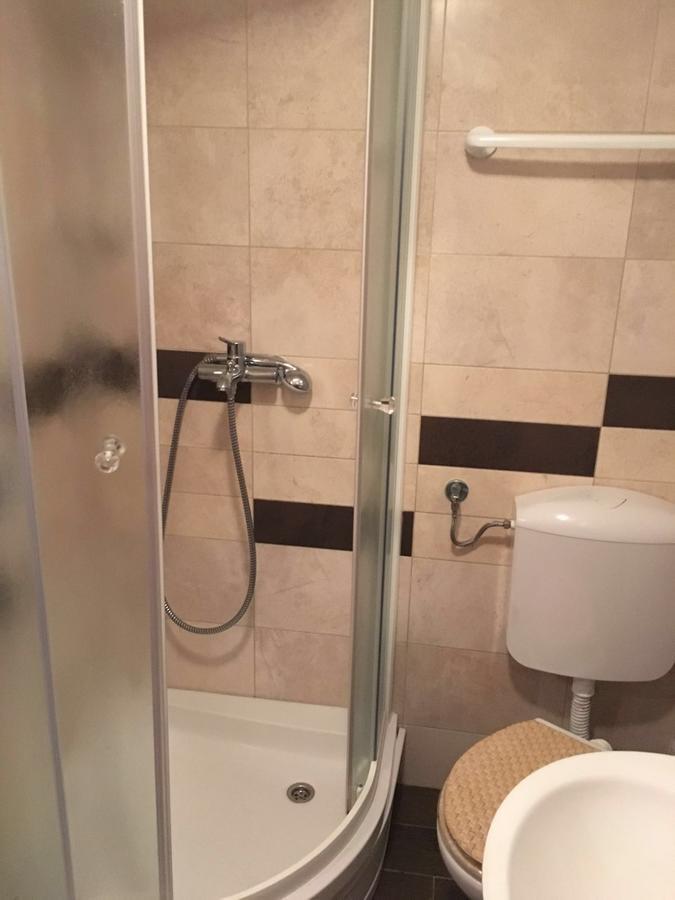 Apartman Toni Tribunj  Bagian luar foto